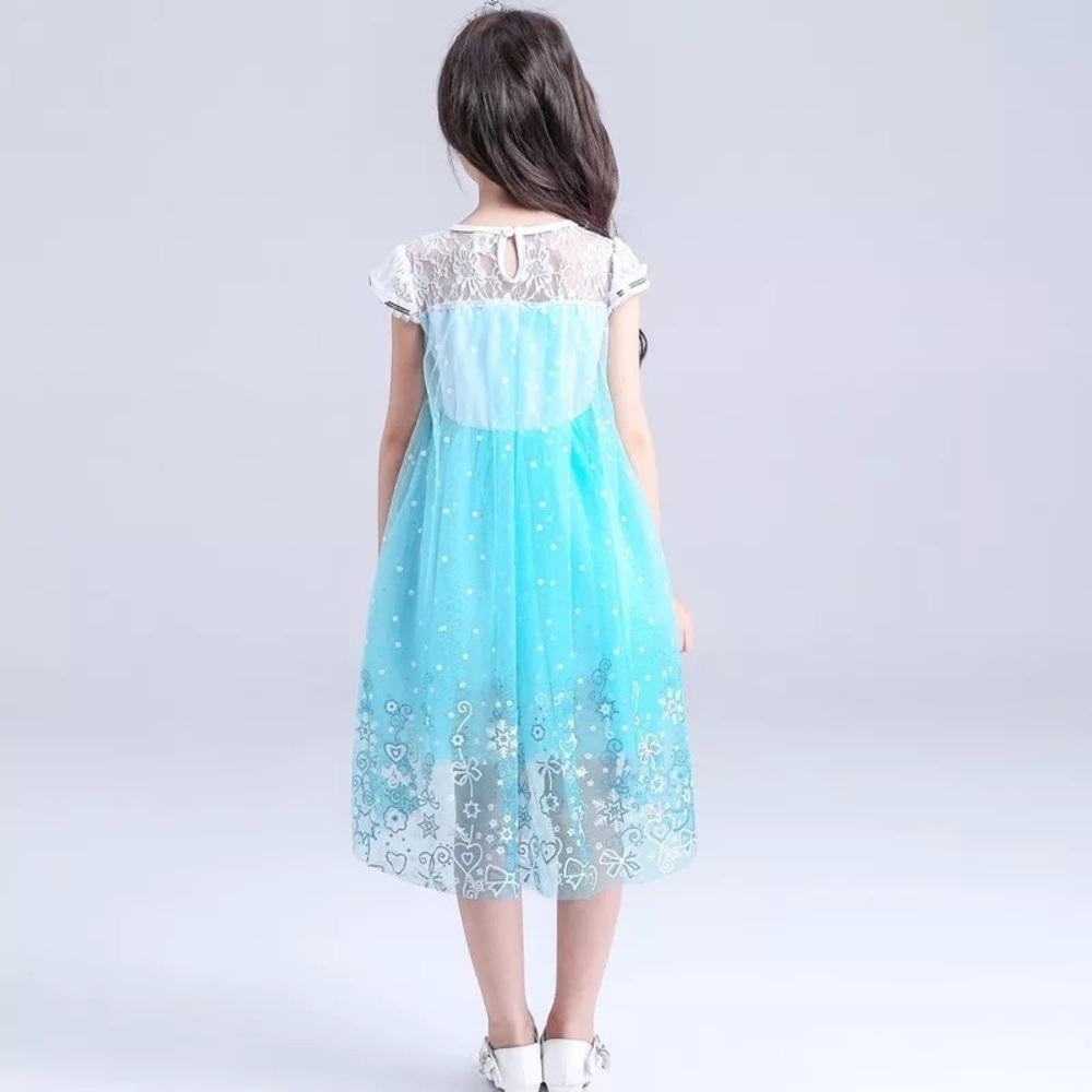 Frozen Elsa Sparkly Cute Dress with Cape - Picture 4 of 12
